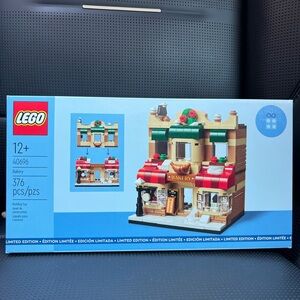 NIB Limited Edition LEGO Bakery #40696